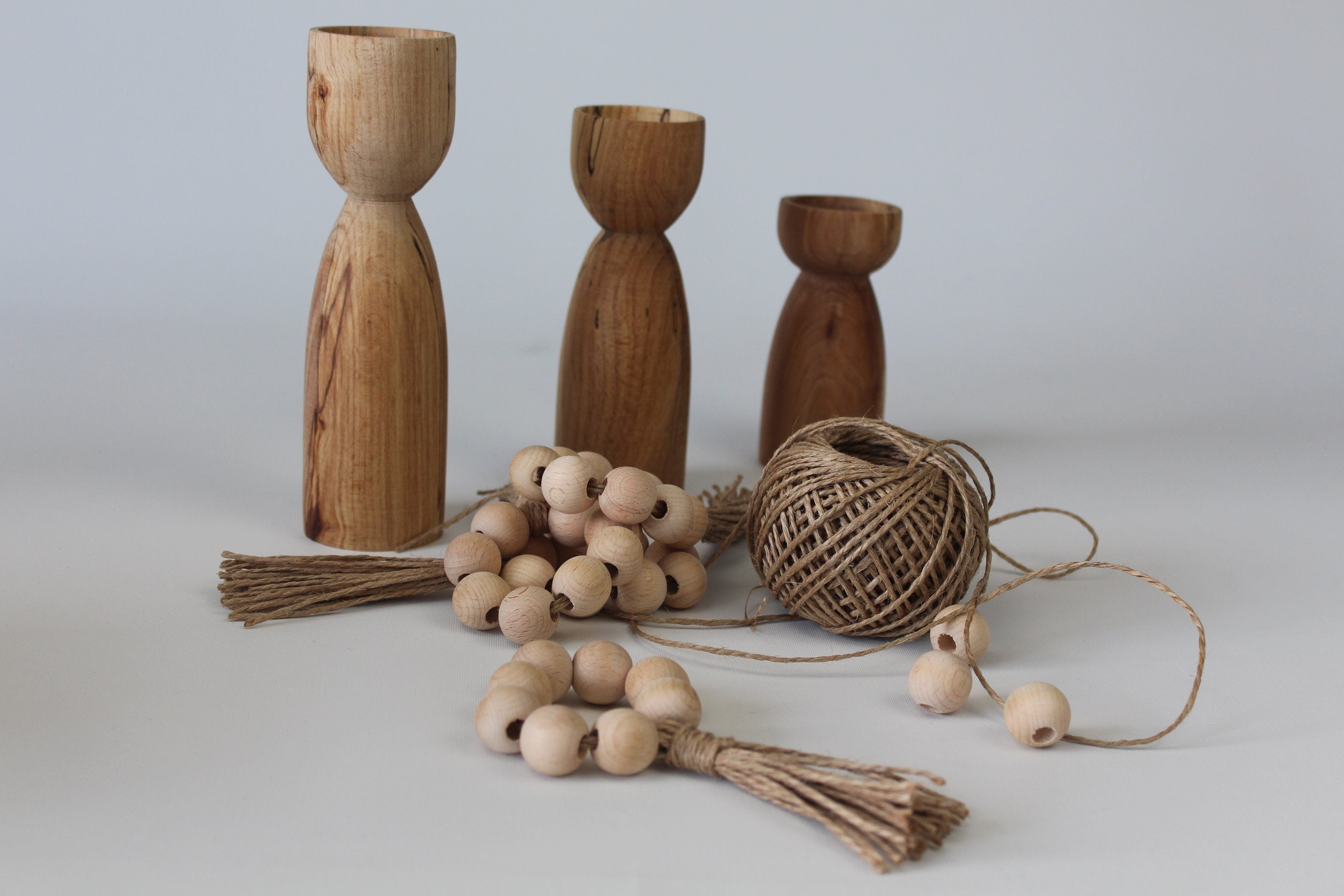 Navy Wooden Bead Napkin Ring, Dark Blue Wooden Napkin Ring, Jute Fringed Wooden Bead Napkin Ring, Boho Wooden Napkin Ring, Kitchen Decor