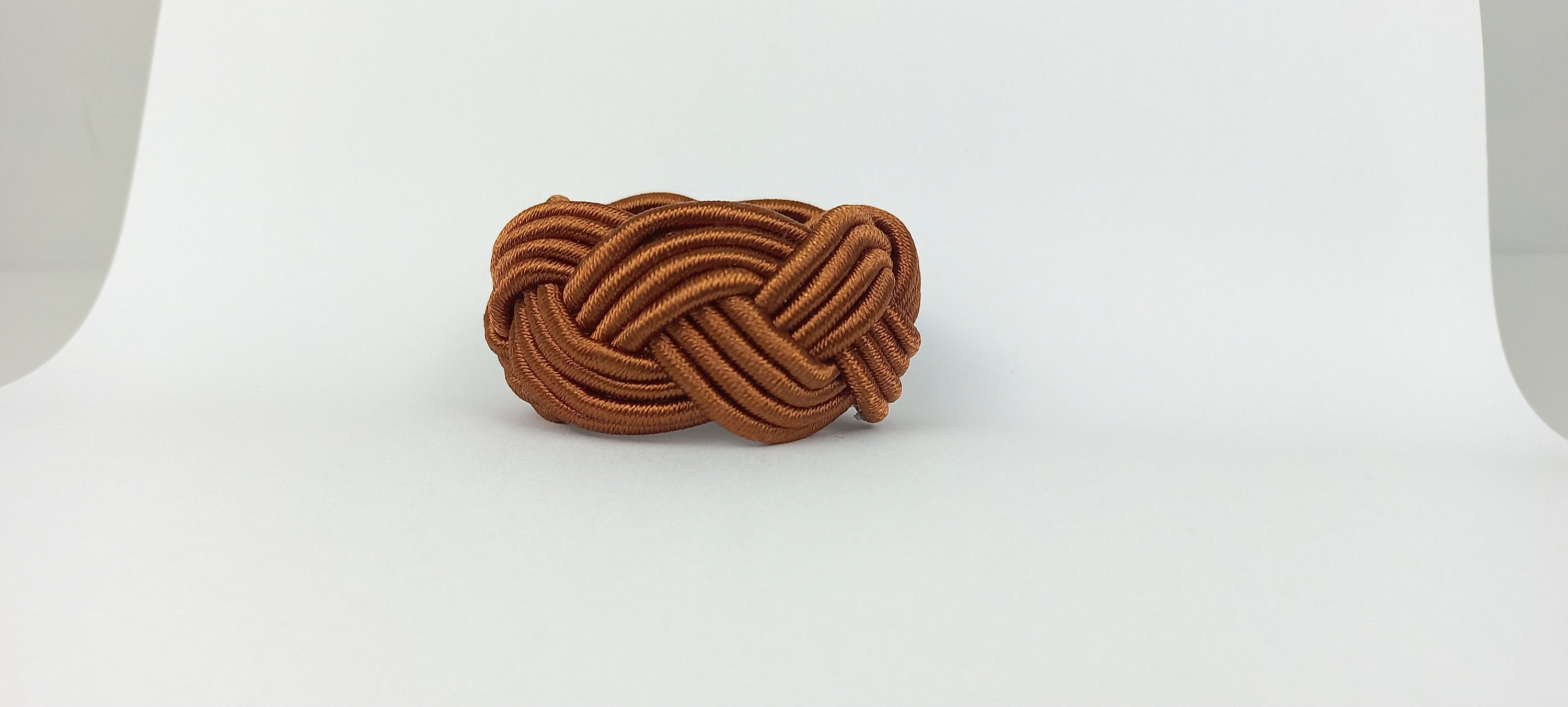Brown Rayon Napkin Ring, File Sailor Napkin Ring, Turks Head Napkin Holder, Table Decor, Thanks Giving Day Dinner Decor, Wedding Table Decor