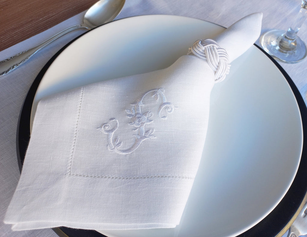 Initial Embroidered Linen Napkin, Custom Linen Napkin, Personalized Linen Napkin, Hemstitched Linen Napkin, Custom Napkin for Wedding Gift