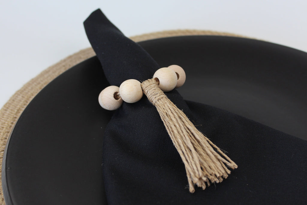 Natural Wooden Bead Napkin Ring, Jute Fringed Bead Napkin Ring, Boho Wooden Bead Napkin Ring, Kitchen Decor, Christmas Decor, Wedding Decor