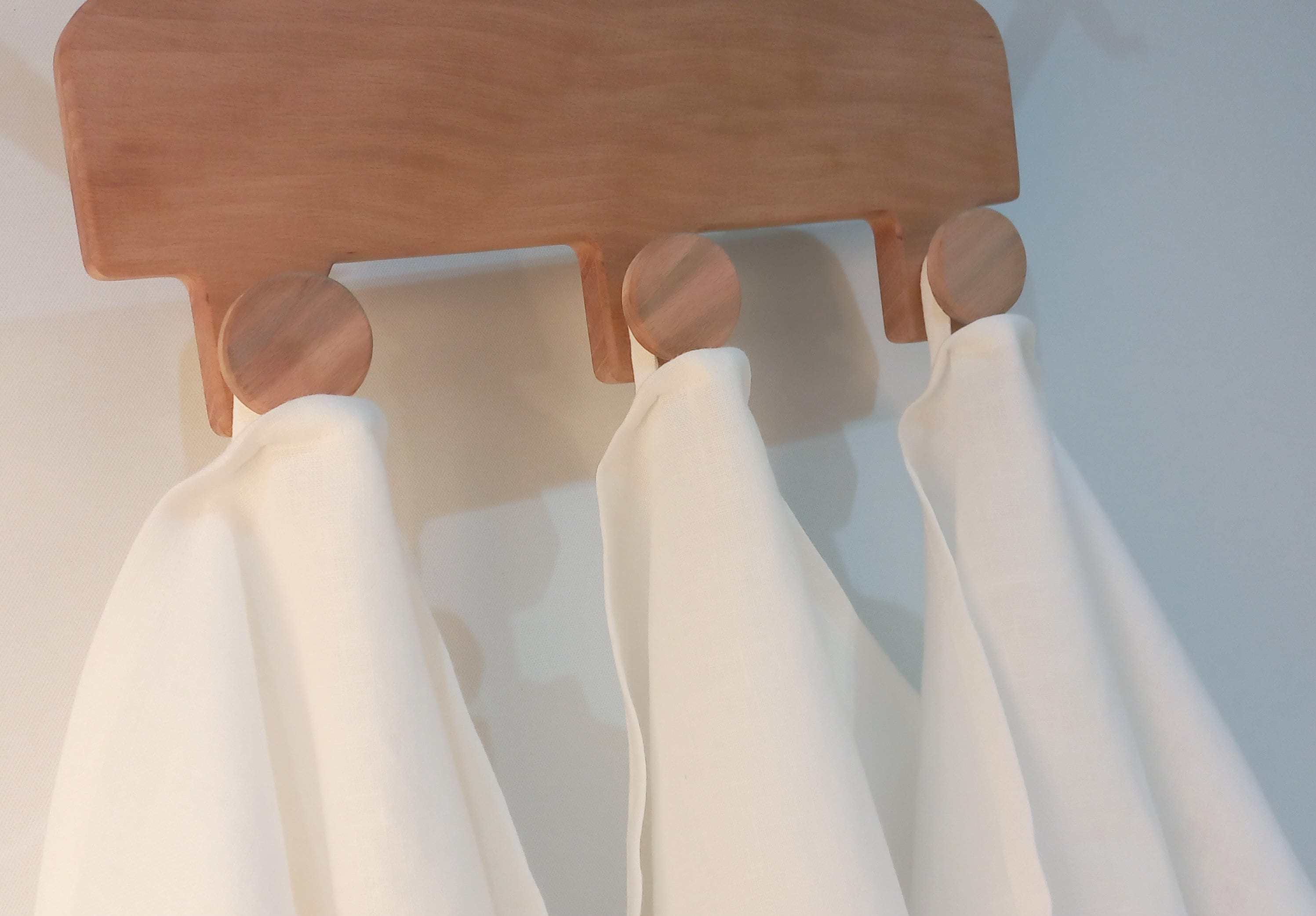 Luxury Linen Towel with Initials Embroidery, Family Initials Linen Towel, Kitchen&Bathroom Towel, Housewarming Gift, Guest Towel, Tea Towel