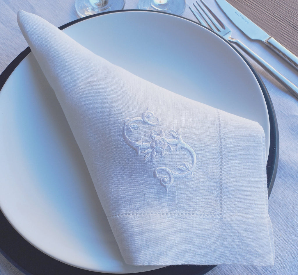 Initial Embroidered Linen Napkin, Custom Linen Napkin, Personalized Linen Napkin, Hemstitched Linen Napkin, Custom Napkin for Wedding Gift