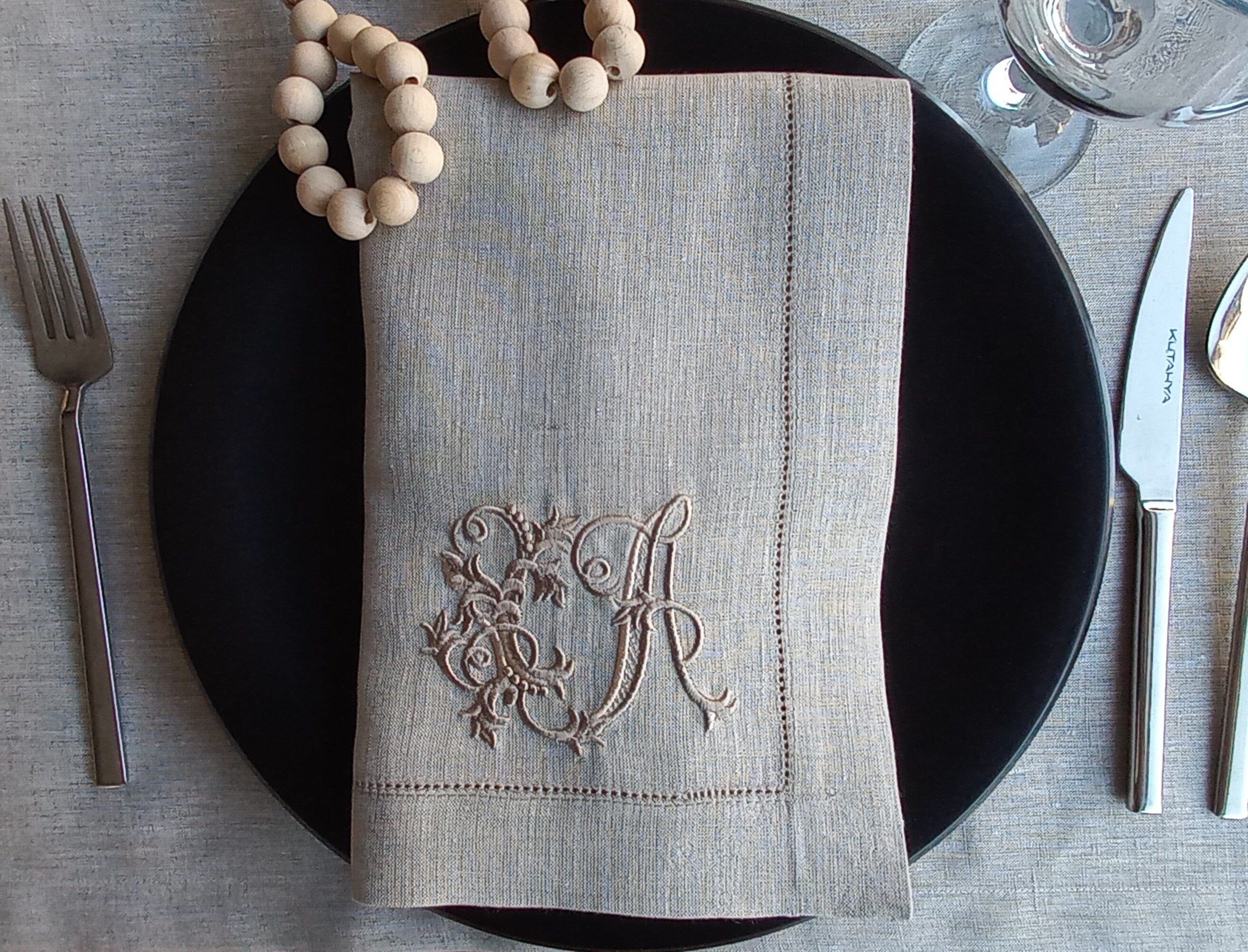 Monogrammed Luxury Linen Napkin, Wedding Linen Napkin, Customized Linen Napkin, Hemstitched Linen Napkin, Embroidered Linen Dinner Napkin