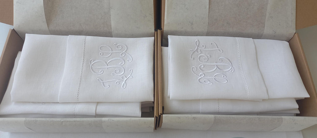 Custom Luxury Pocket Napkins, Pocket Wedding Napkins for Wedding Dinner or Events, Monogrammed Wedding Napkin, Personalized Linen Napkin,