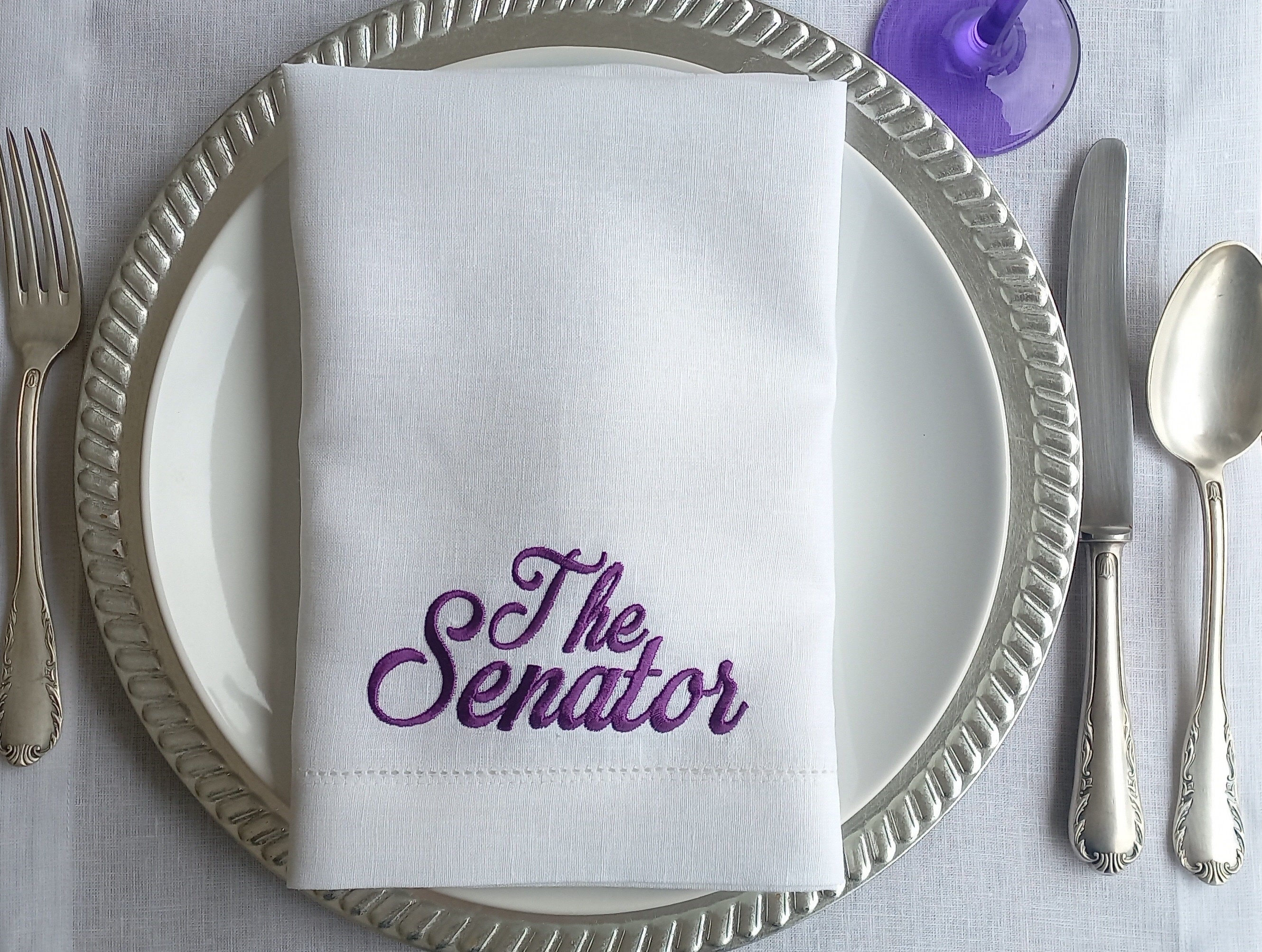Name Embroidered Linen Napkin, Family Embroidered Linen Dinner Napkin, Customized Linen Napkin, Personalized Dinner Napkin, Wedding Gift