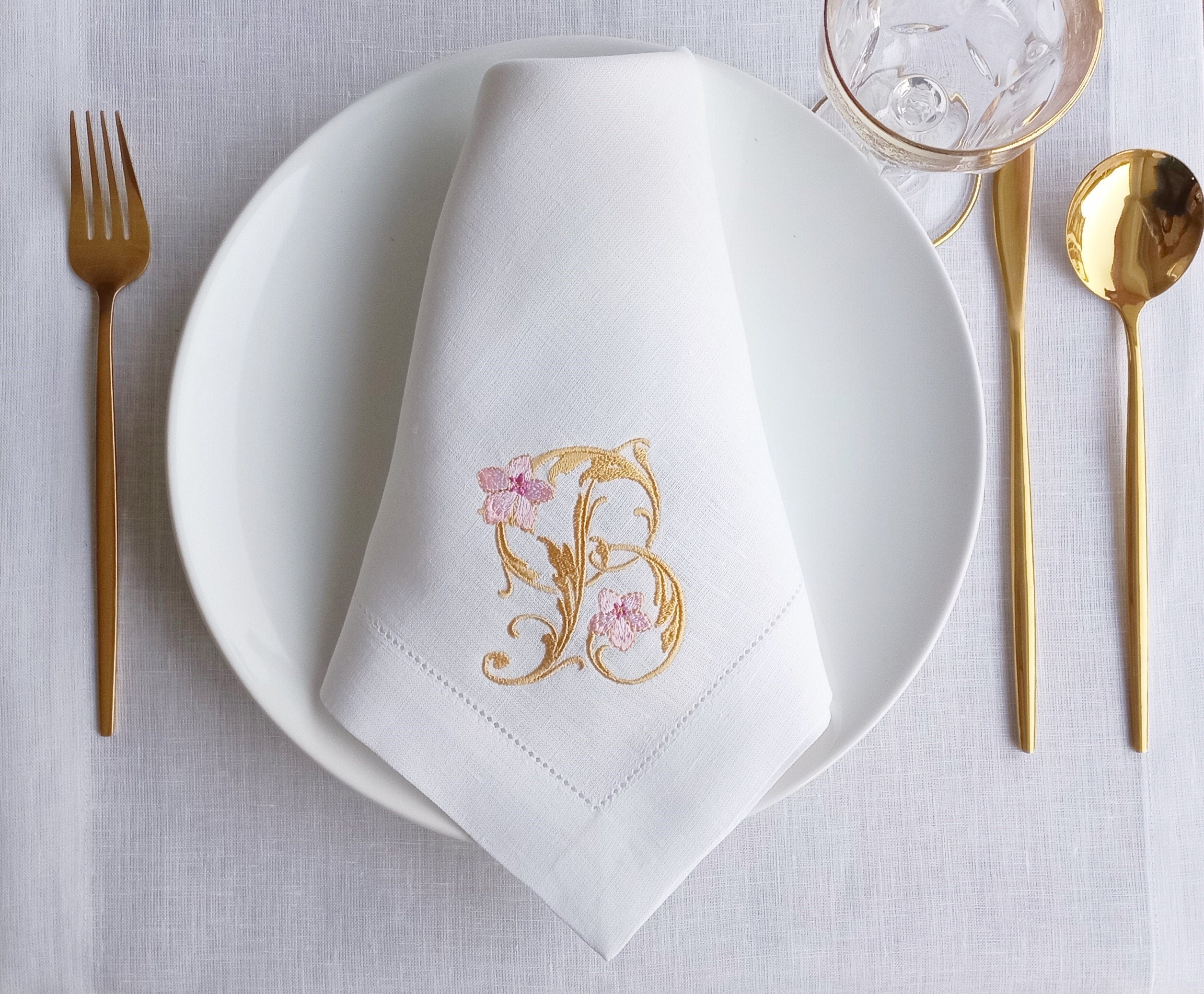 Gold Monogrammed Wedding Napkin, Embroidered Linen Napkin, Custom Linen Napkin, Hemstitched Linen Napkin, Linen Napkin for Housewarming Gift