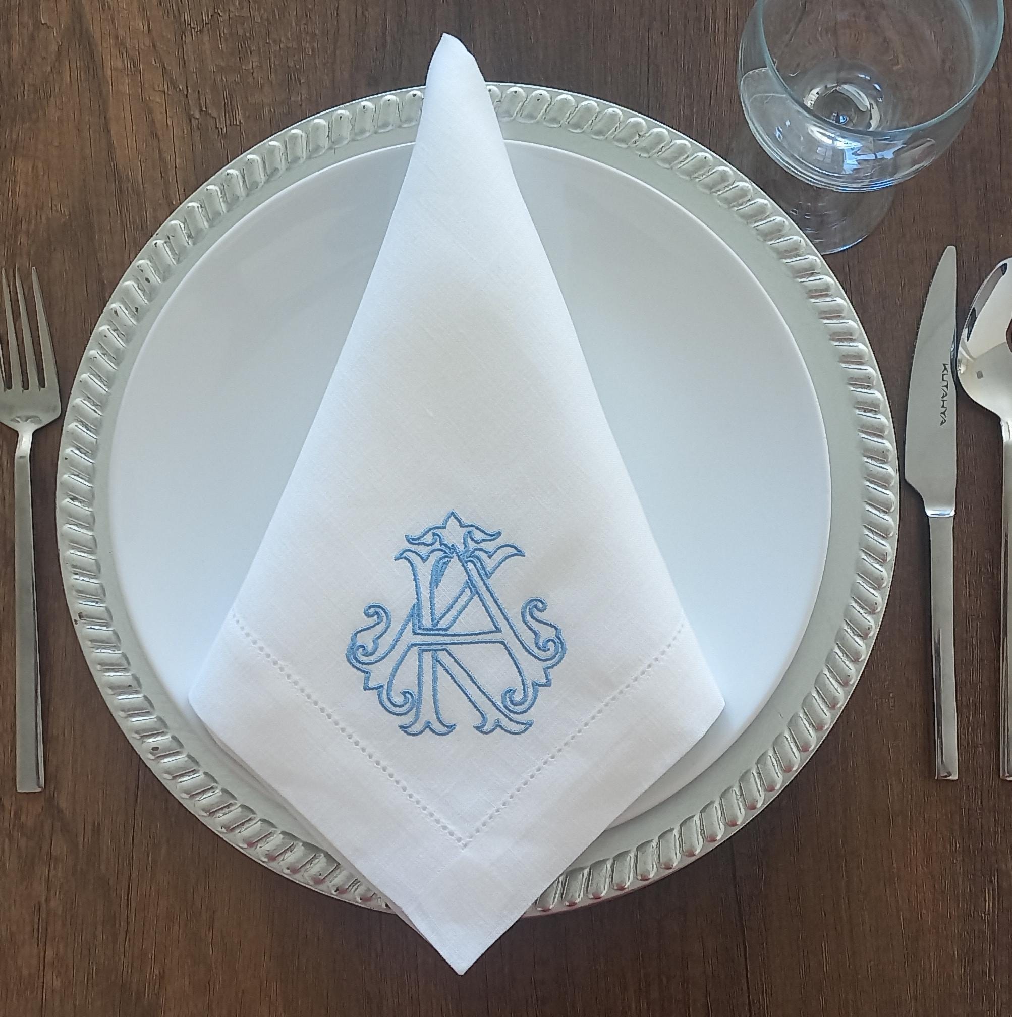 Interlocking Monogrammed Linen Napkin