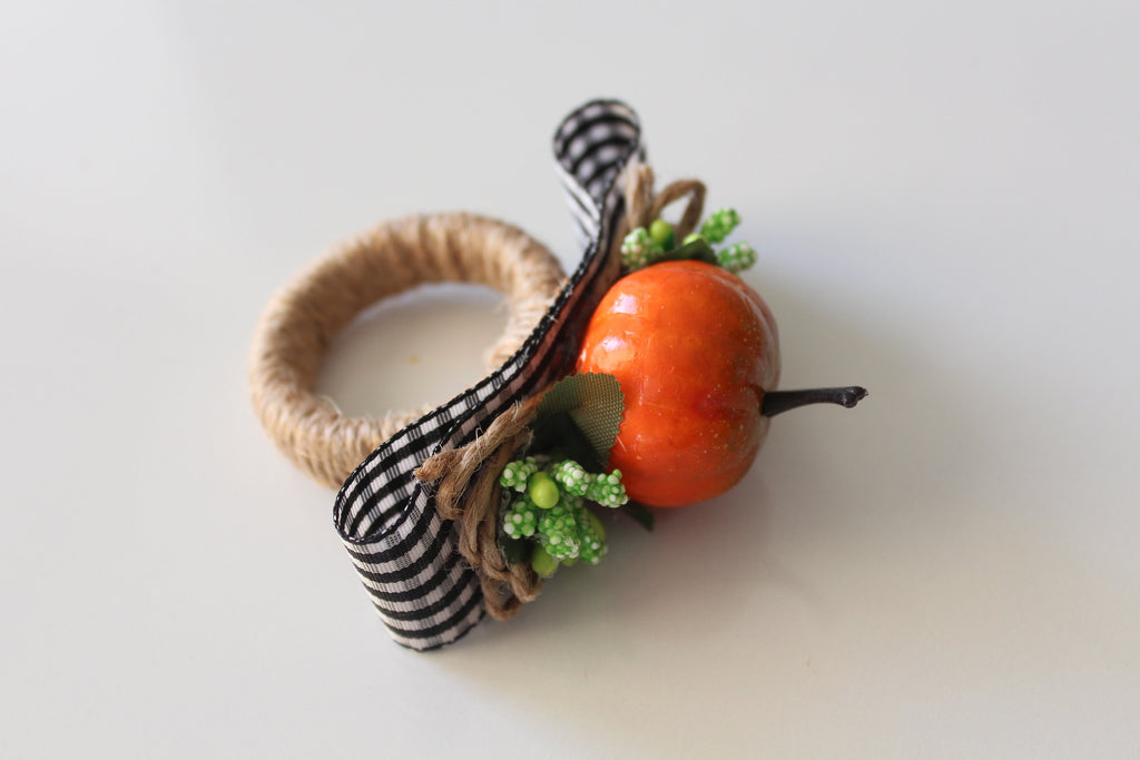 Pumpkin Napkin Ring, Pumpkin Napkin Holder, Halloween Table Decor, Halloween Party Decor, Artificial Pumpkin Napkin Ring, Housewarming Gift