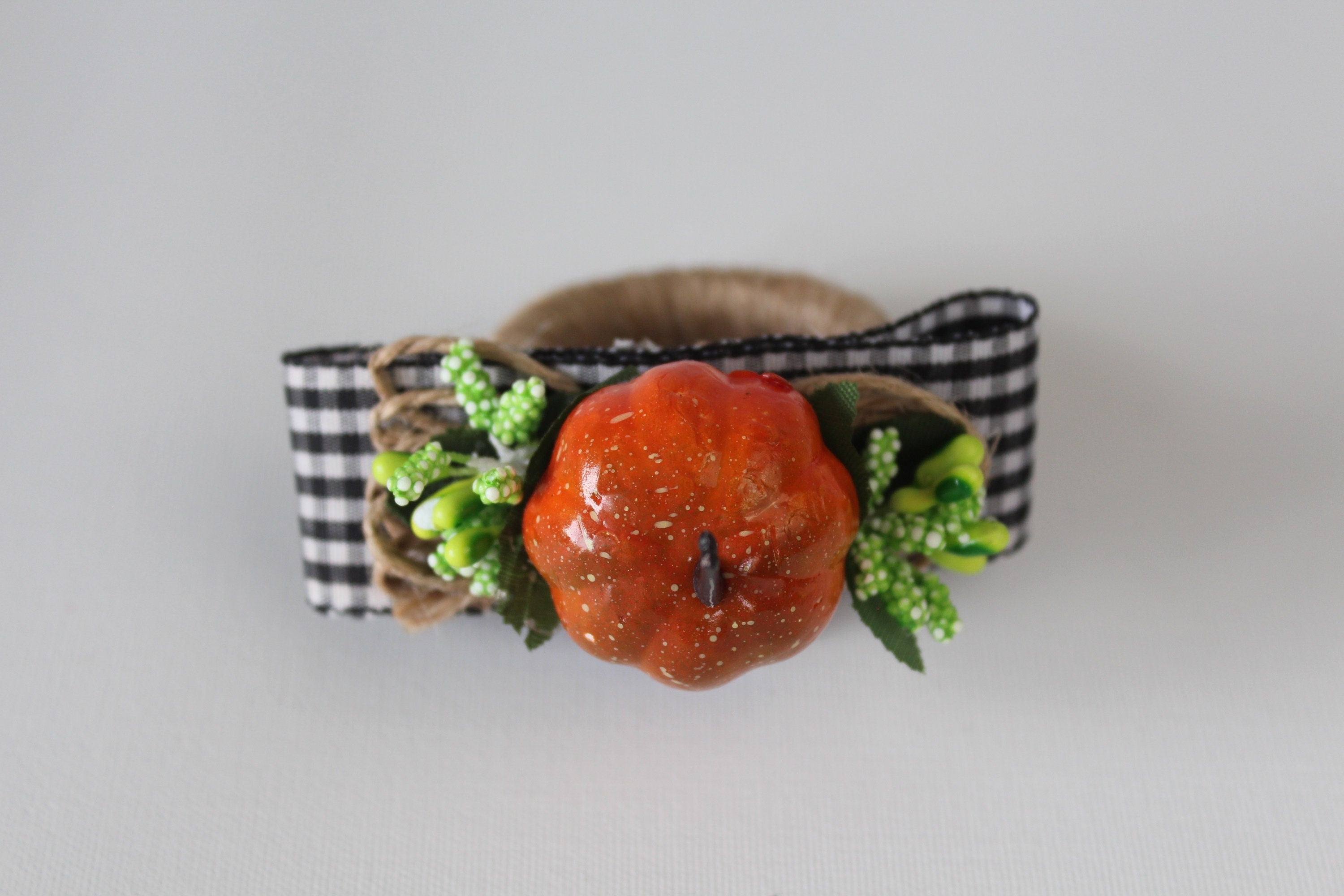 Pumpkin Napkin Ring, Pumpkin Napkin Holder, Halloween Table Decor, Halloween Party Decor, Artificial Pumpkin Napkin Ring, Housewarming Gift