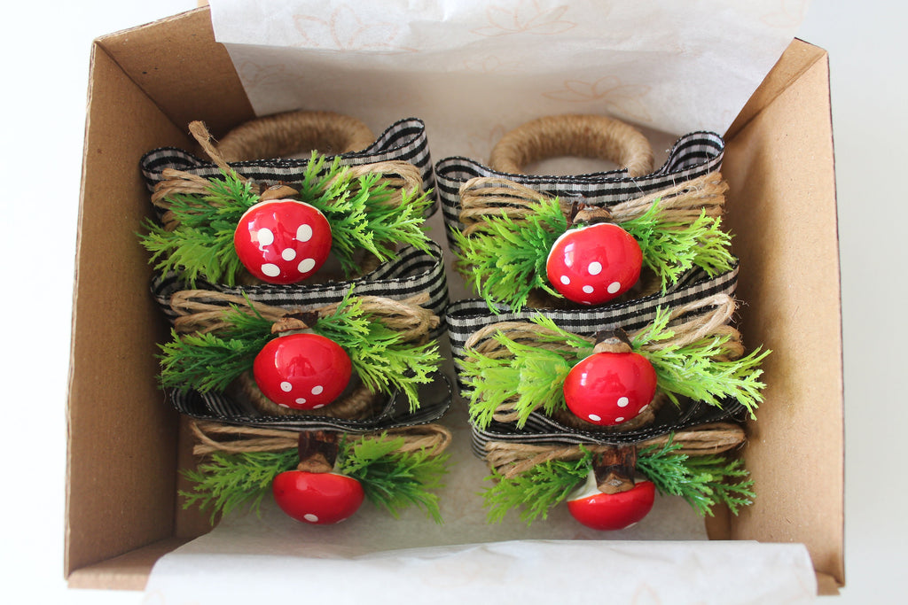 Mushroom Napkin Ring, Mushroom Napkin Holder, Christmas Table Decor, Mushroom Table Deco, Artificial Mushroom Napkin Ring, Housewarming Gift