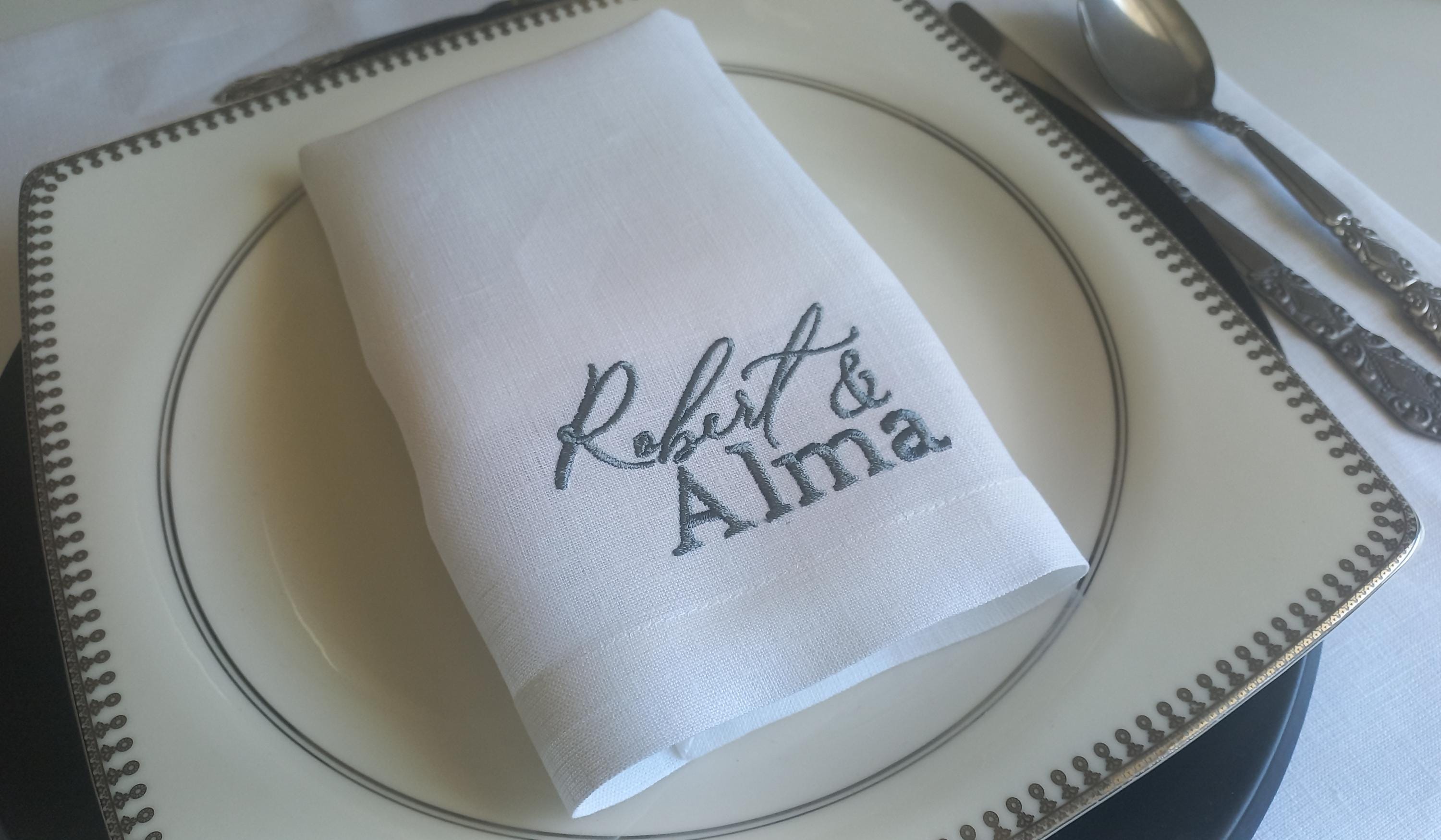 Custom Logo Embroidered Luxury Linen Napkin, Personalize Logo Embroidered Linen Napkin, Company Emblem Embroidered Napkin for Company Dinner