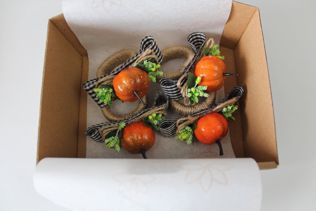 Pumpkin Napkin Ring, Pumpkin Napkin Holder, Halloween Table Decor, Halloween Party Decor, Artificial Pumpkin Napkin Ring, Housewarming Gift
